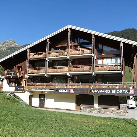 Areches-beaufort : Appt 6-8 Pers, Terrasse, Confort, Avec Wi-fi Et Parking - Fr-1-342-271 Beaufort (Savoie)